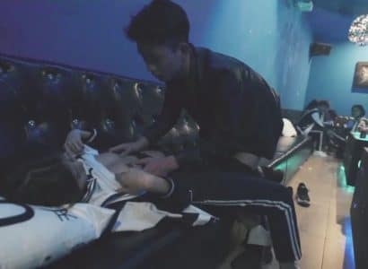 Buổi họp lớp khó quên với cô bạn thân ở phòng karaoke ~Dong Xiaowan - Phim sex hay full HD VLXX JAV